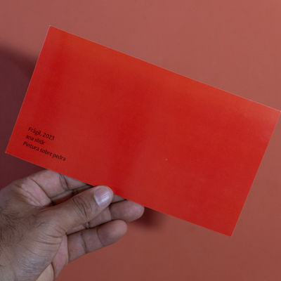 Foto: SHTLR, Ana. Frágil. Porto Alegre: edição da autora, 2023.