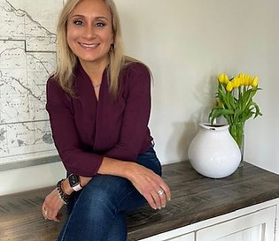 Lisa Psychotherapy for You.jpeg