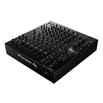 Pioneer DJ DJM-V10LF Angle