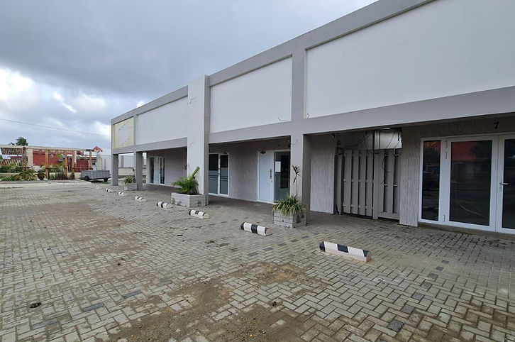 For Sale - Building in Tanki Flip