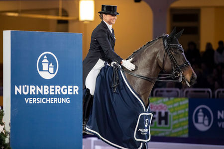 SCHNEIDER-Dorothee-(GER),-First-Romance-2_SL_862-014-909_1500px.jpg