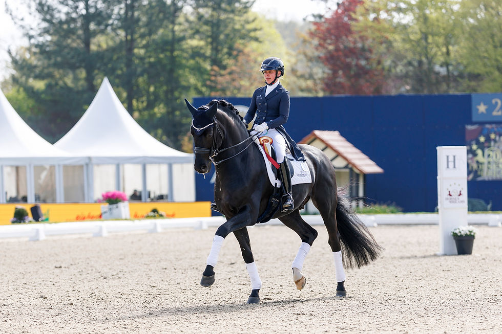 Photo: www.sportfotos-lafrentz.de