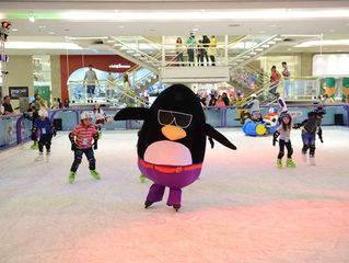 Pista de Patinação anima férias no Shopping Anália Franco