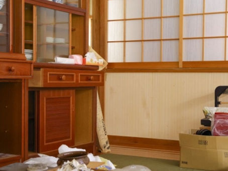 扶桑町での遺品整理前の室内をイメージした写真