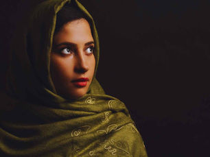 Discrimination: Federal Labor Court (BAG) rules on headscarf ban for airport employees