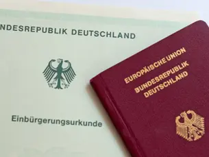 Einbürgerungsurkunde