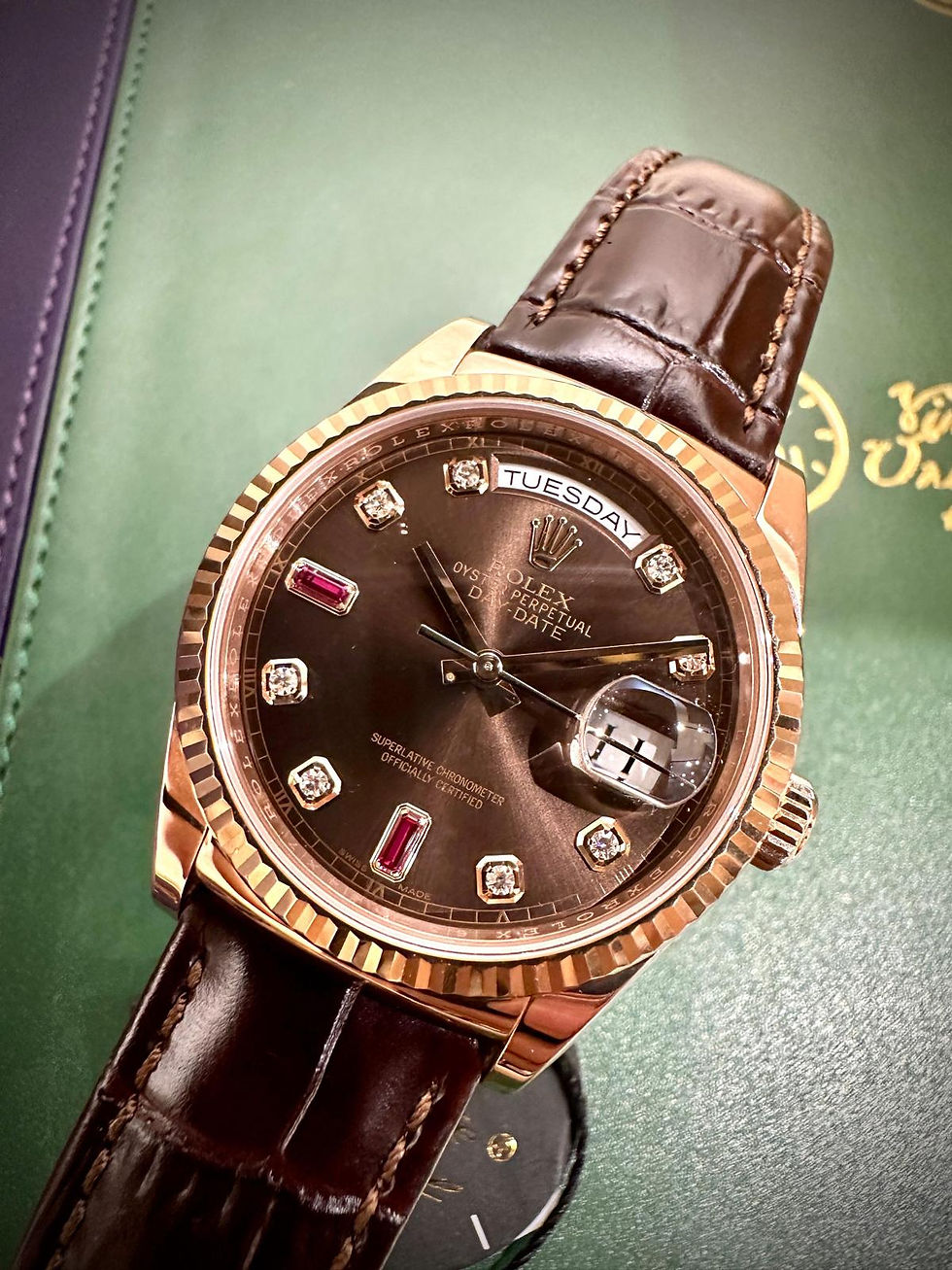 🌈🌈Rolex DayDate 118135🍫原裝朱古力水泡石6️⃣9️⃣方立紅寶石 連原裝18K玫瑰金摺扣 淨錶🍫1125C(廣華街店)