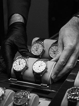 All-watches-top-banner_1_edited.jpg