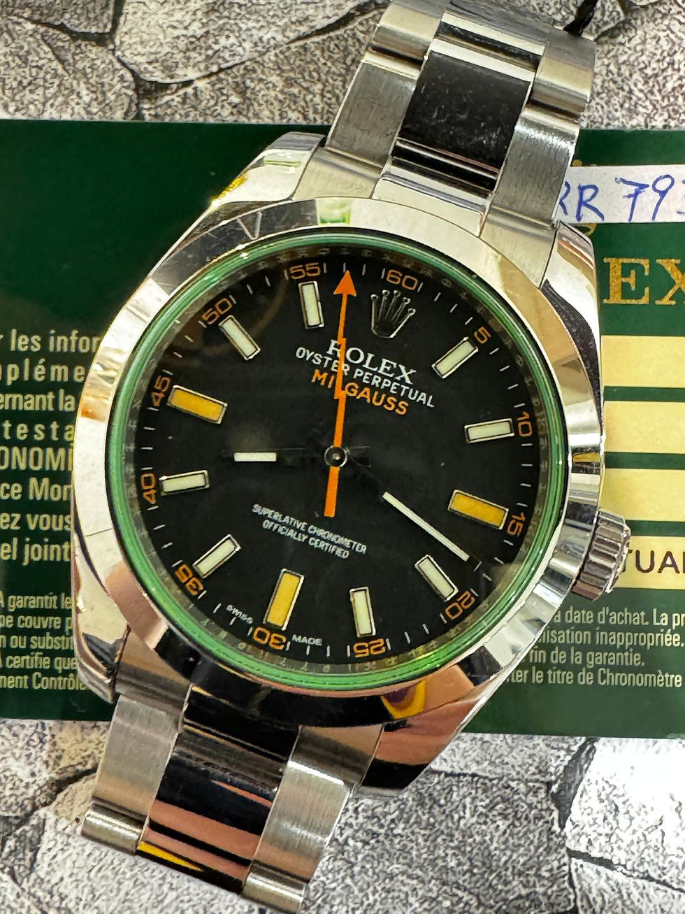 🌈🌈Rolex MILGAUSS 116400GV⚡️原裝綠玻璃黑色面🖤閃電針⚡️40mm 有出世卡 紅綠牌仔😎VU1557(廣華街店)