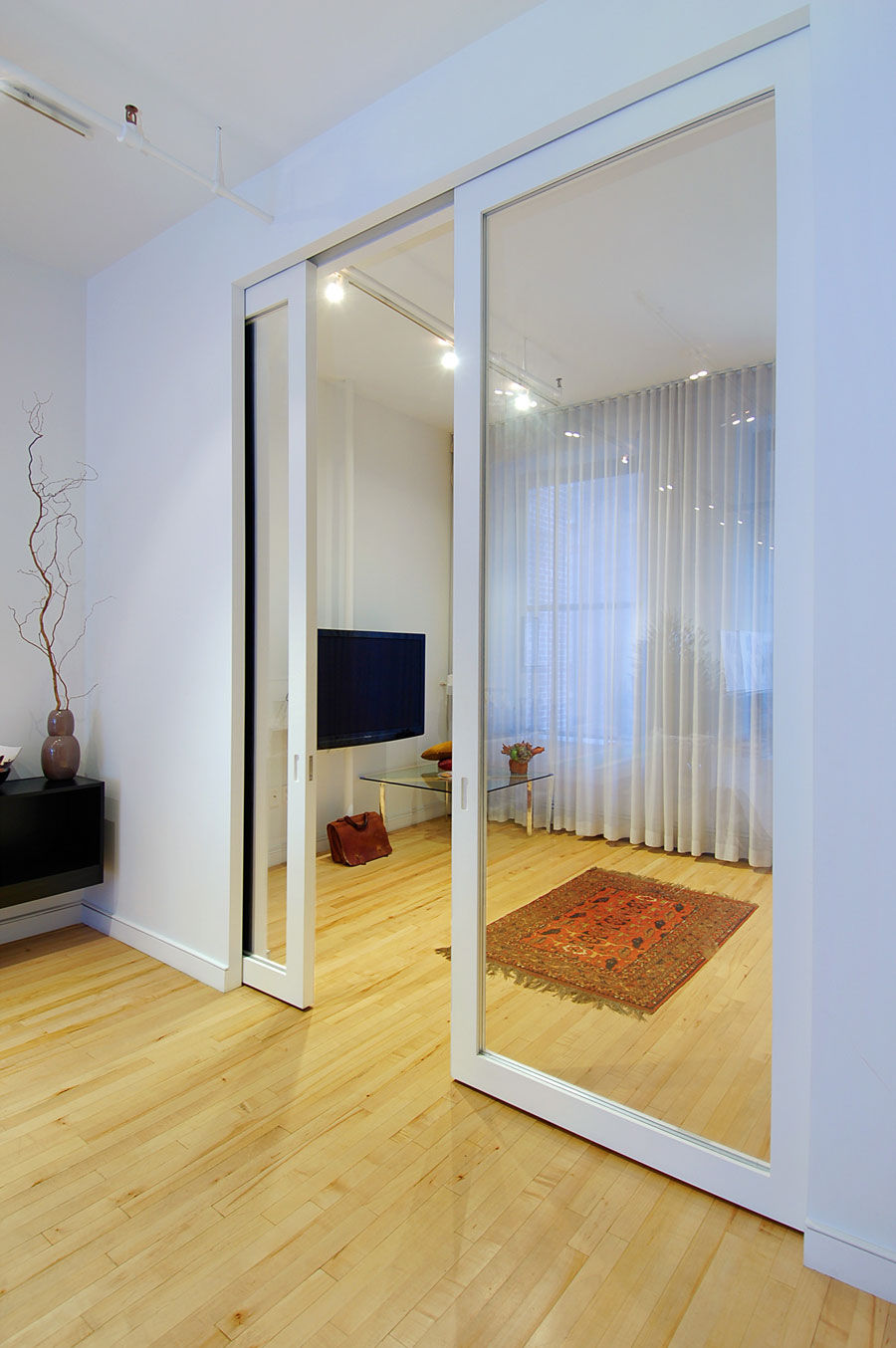 1. - Residence, NoHo