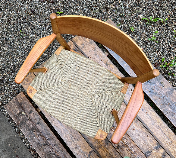 Mid-Century Børge Mogensen Armchair Model 157, woven in seagrass for Søborg Møbelfabrik 1954.