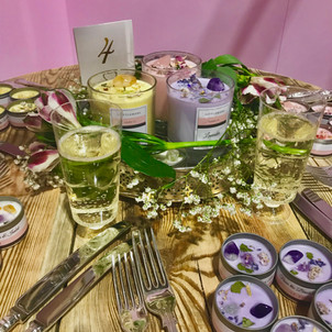 wedding table.jpg