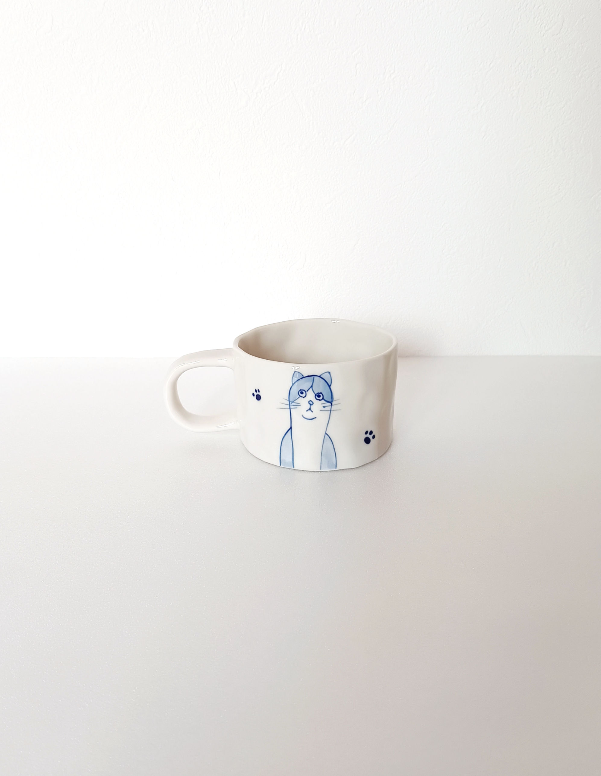 バッチャン焼き 青い猫のマグカップ