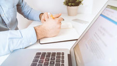 Why Some of the Best Entrepreneurs Start as Accountants – Lessons From Ali Gillani