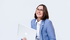 Strategic Branding for High-Trust Professionals – An Interview with Creative Director Rachel Simms