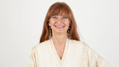 Georgiana Danet Interview on Helping High-Achieving Women Build Meaningful, Sustainable Success