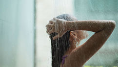 Benefits of Ice-Cold Showers and How Cold Water Trains Your Mind