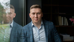 AI Won’t Replace Leaders, But It Will Change How Leadership Works – Opinion by Ruslan Tymofieiev