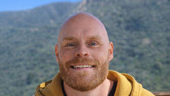 Breaking Free from the Grey Zone & Thriving in Life – Interview with Randy Franciscus Johannes Laumen