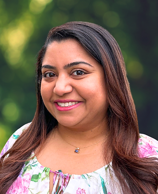 Simin Bhagat CS Headshot.png