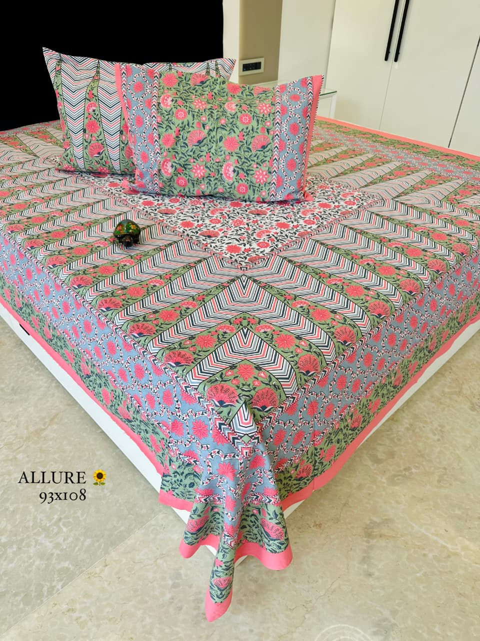 ALLURE( 93*108 )