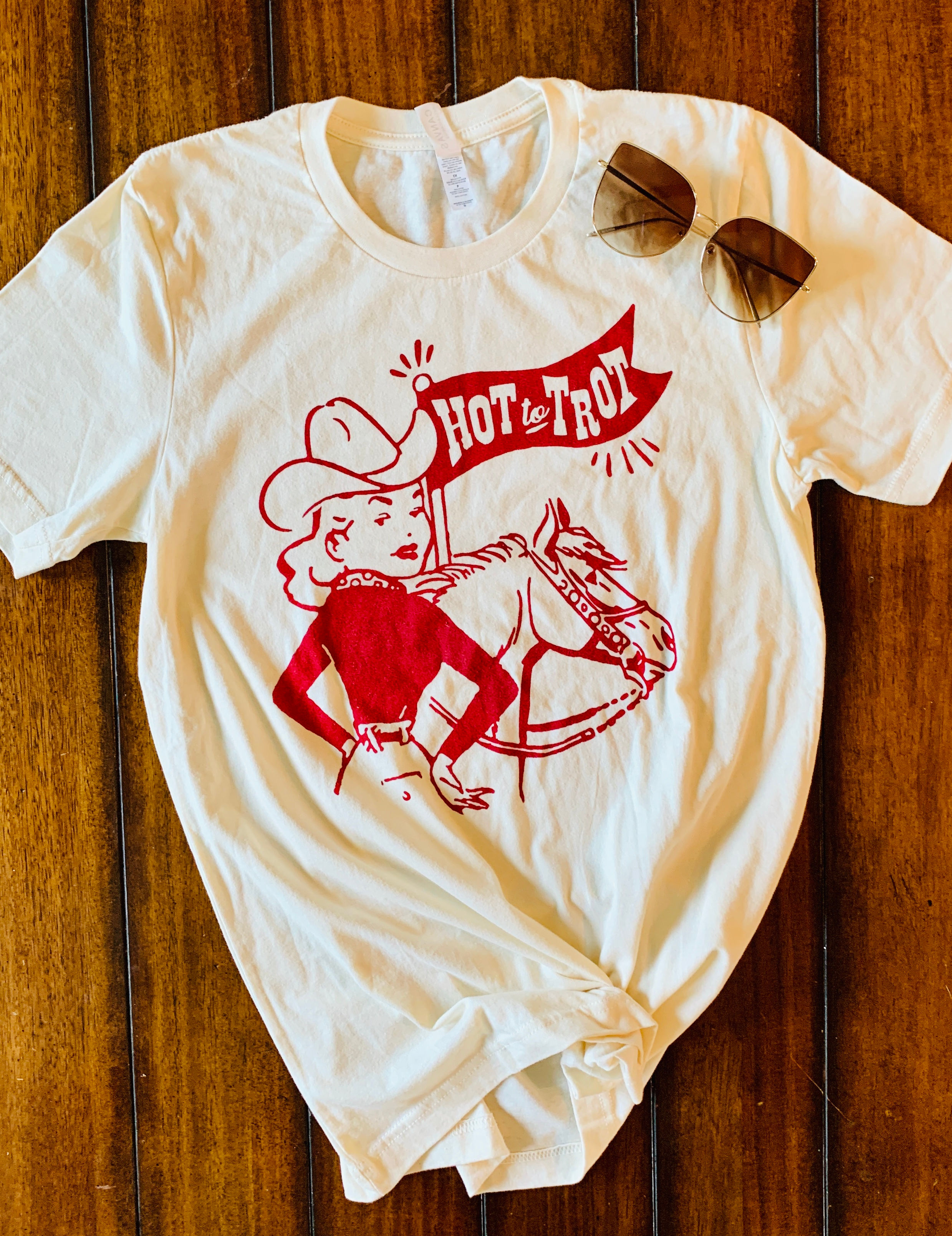 Hot to Trot tee