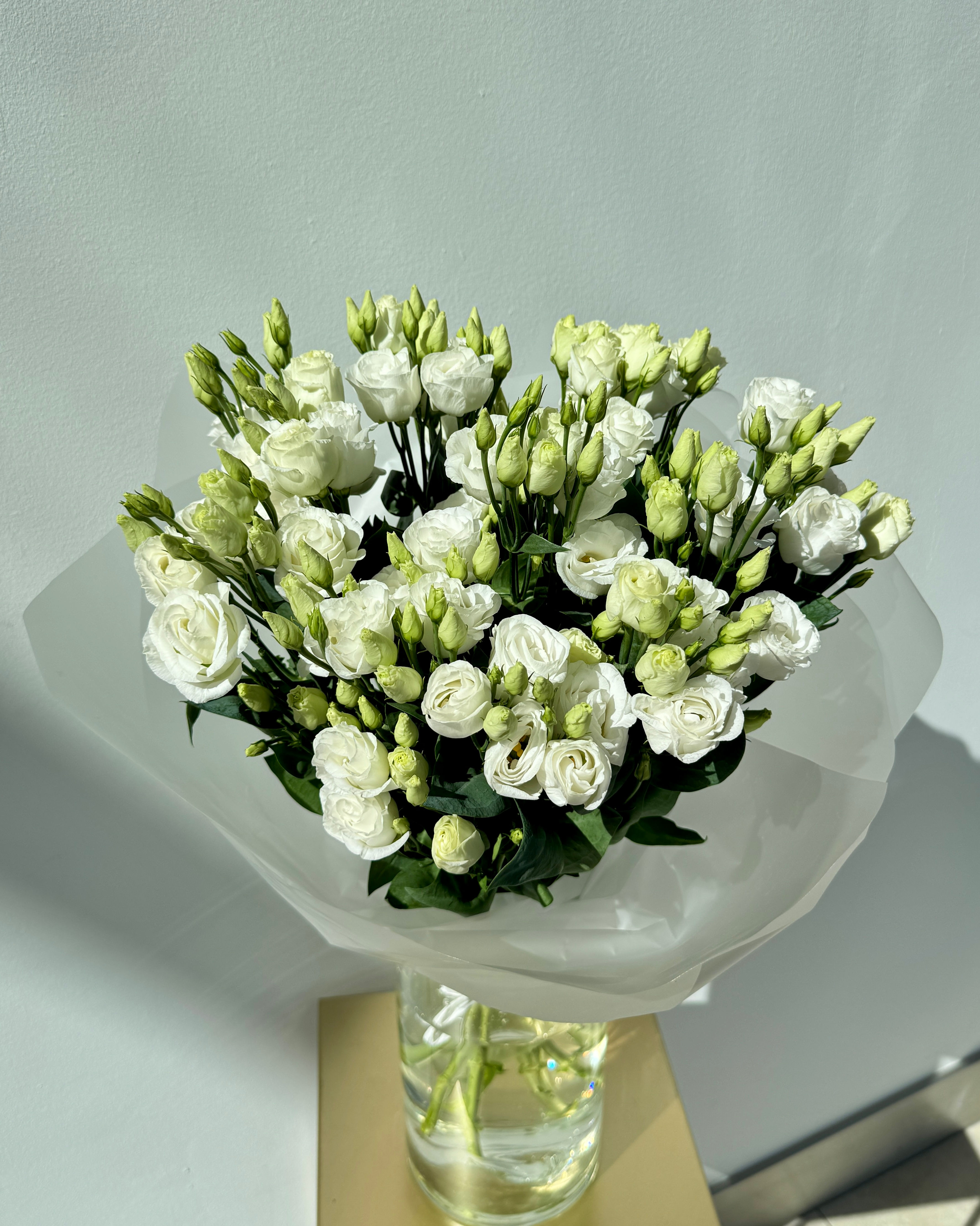 Bukiet białych eustom