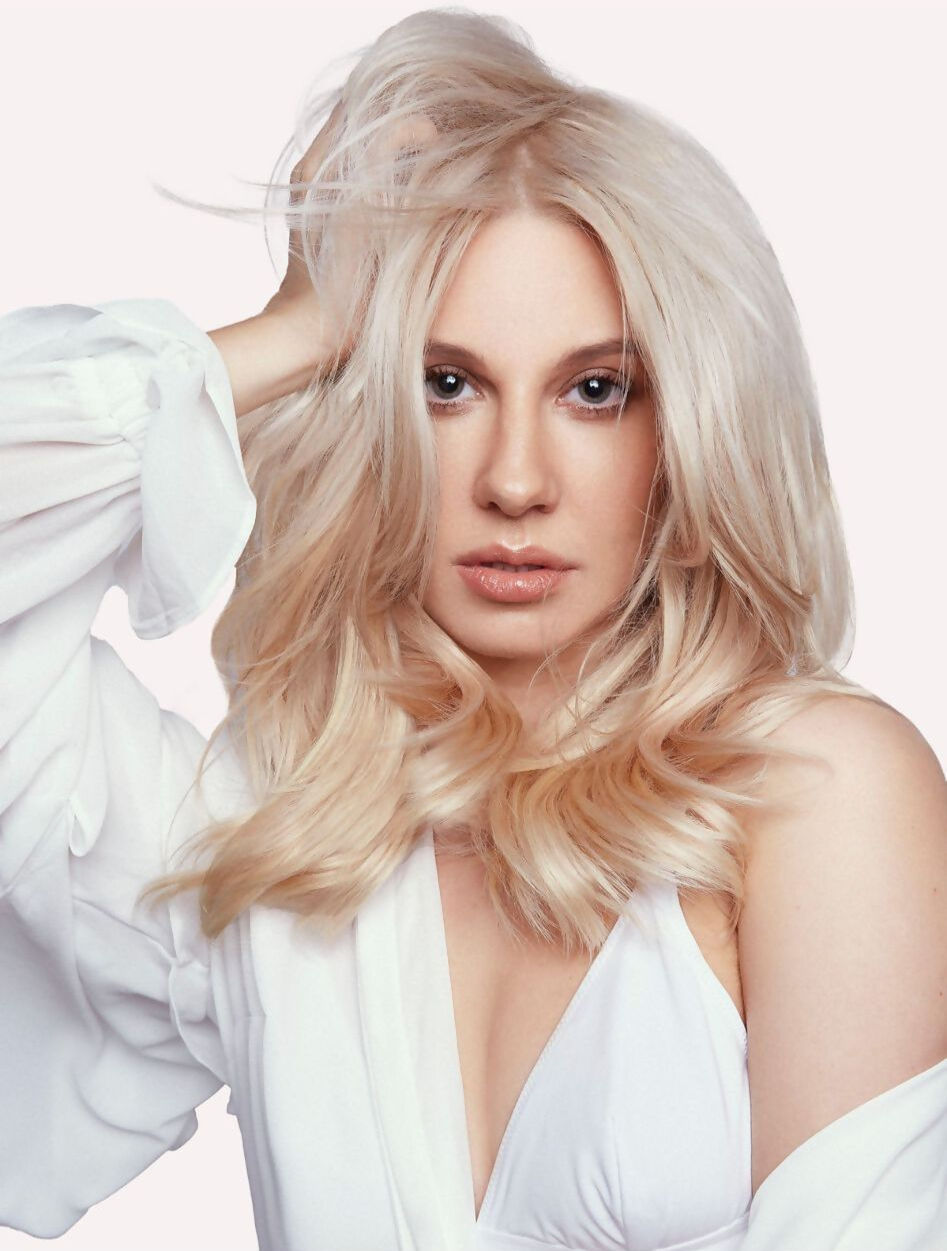 Blonde lady with short hair