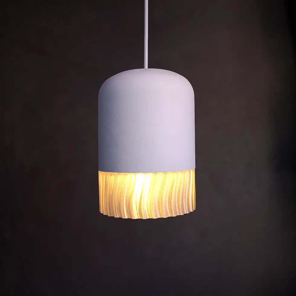 Küçük resim: tavan ve sarkıt lamba