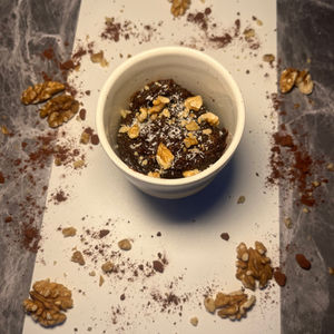 süßer Brotaufstrich mit Walnuss & Datteln