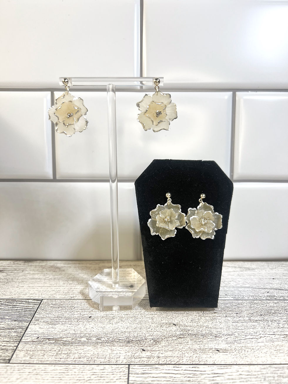 Silver Translucent Flowers