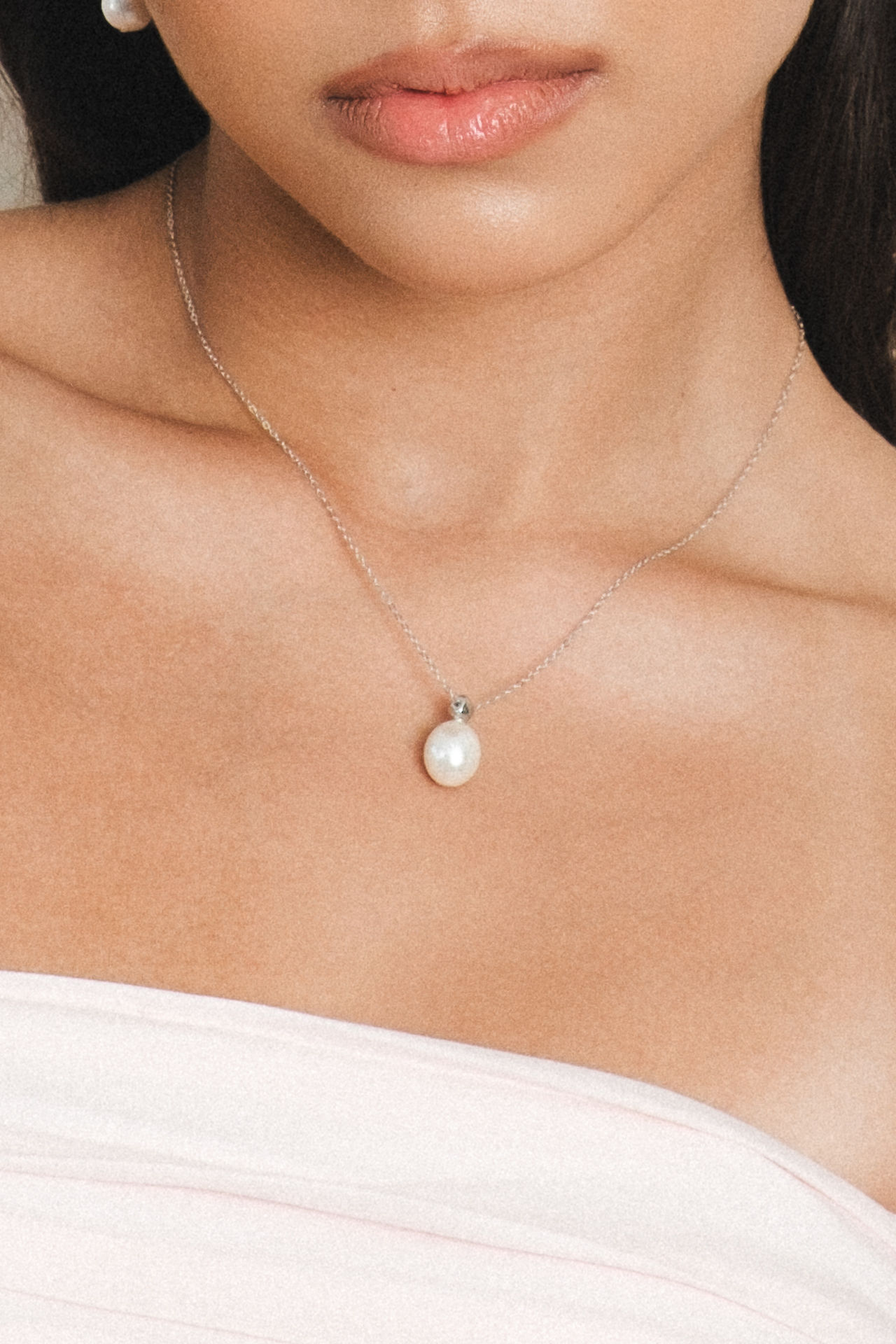 Lulu Sterling Silver Pearl Necklace