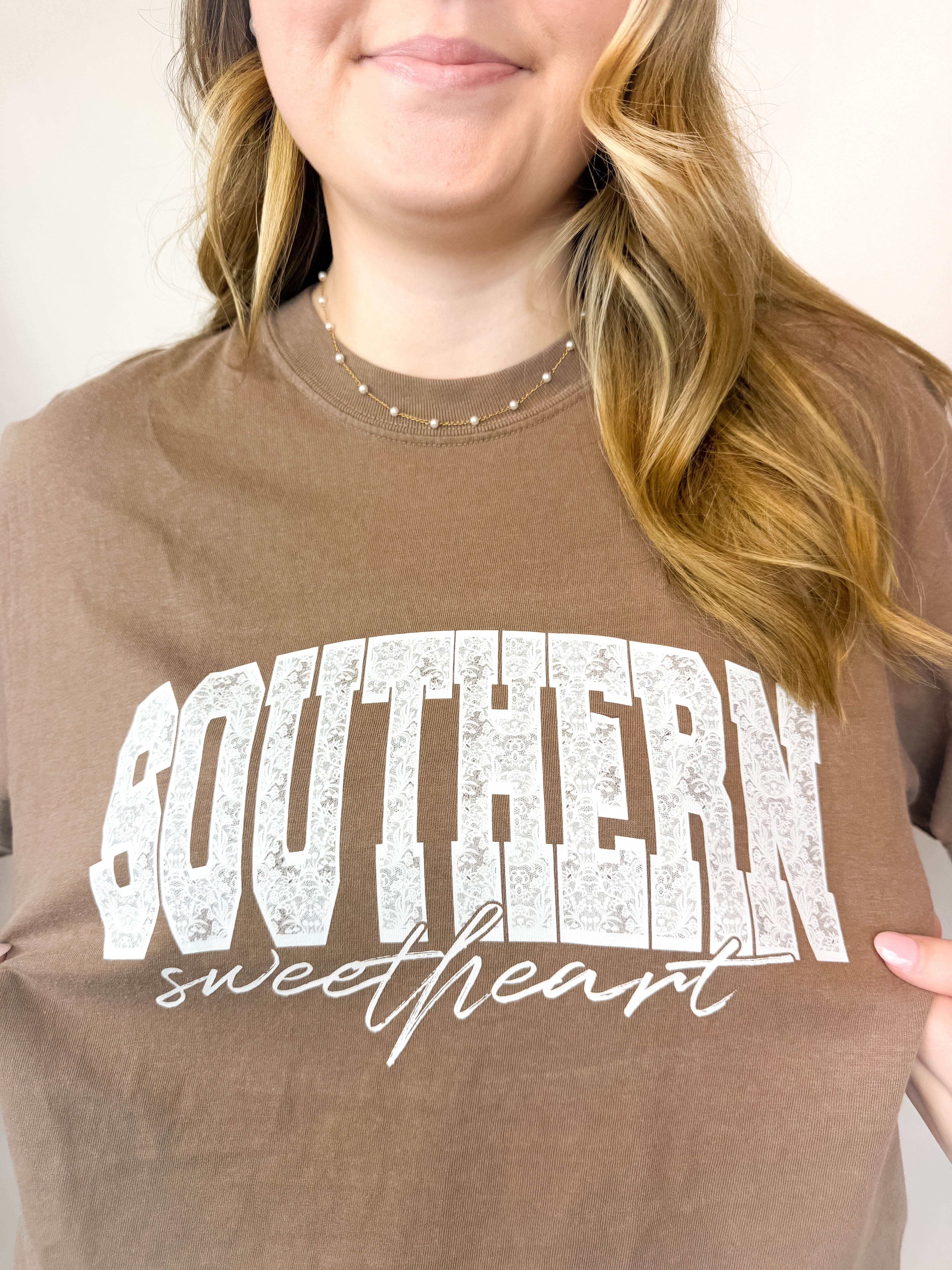 Southern Sweetheart graphic tee