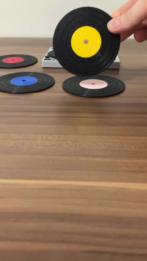 Küçük resim: Pikap Plak Bardak Altlığı