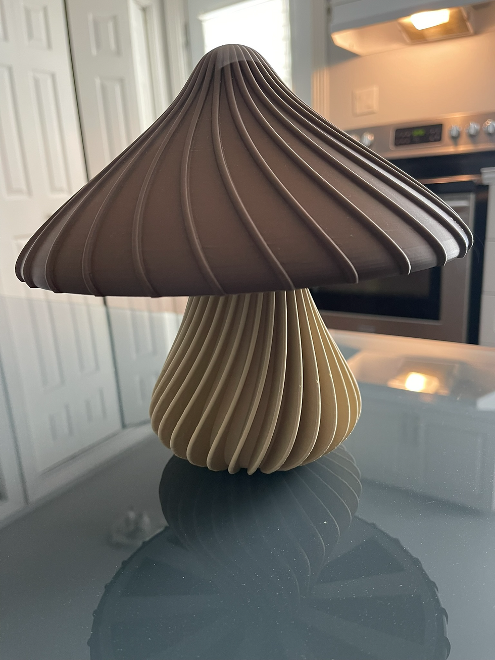 Küçük resim: Mantar Şeklinde Masa Lambası