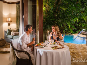 Sandals Resorts Black Friday Sale - Free Ultra Romance Package!