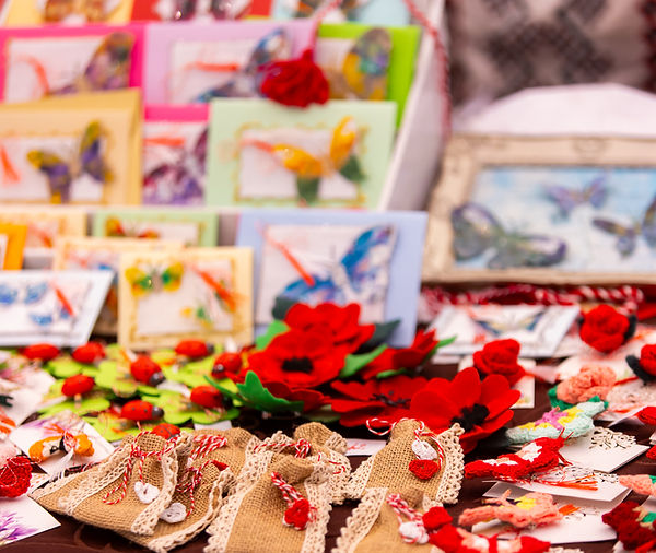 Family Market Mini Târg de mărțișoare.jpg