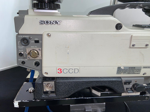 Camera Video SONY HVC-3000S SECAM de 1982 pour BETAMAX Camera Video SONY HVC-3000S SECAM de 1982 pour BETAMAX
