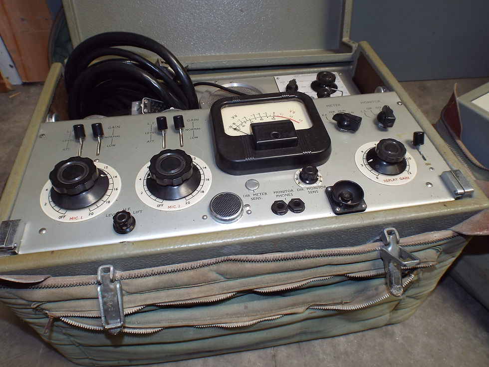 Thumbnail: Leevers Rich Reel to Reel Recorder and Amplifier