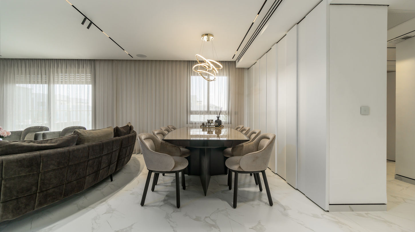 מבט אל פינת האוכל