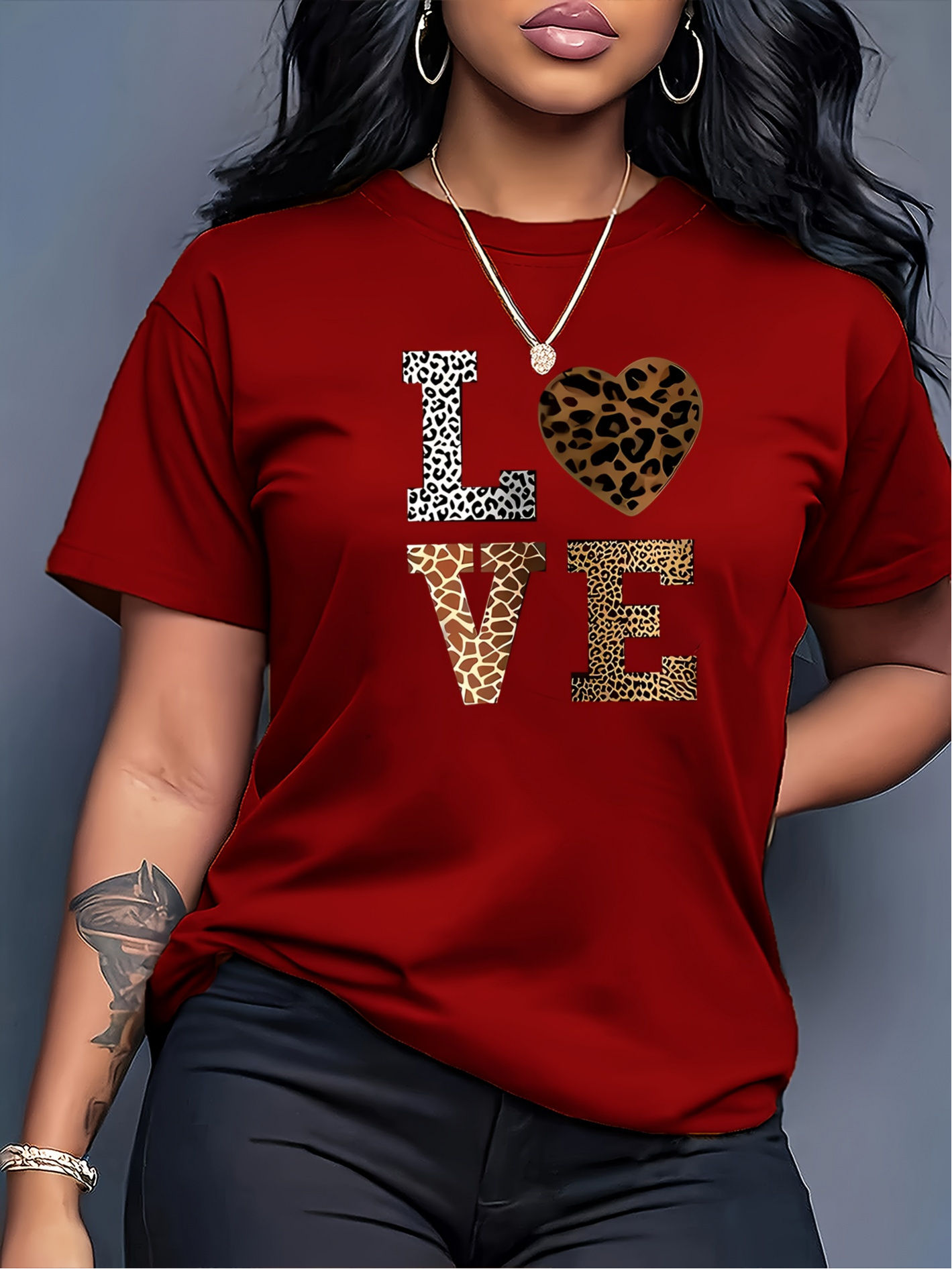 Fashion White 'Love' Leopard Heart Pattern T-shirt-Casual Round Neck Short Sleev