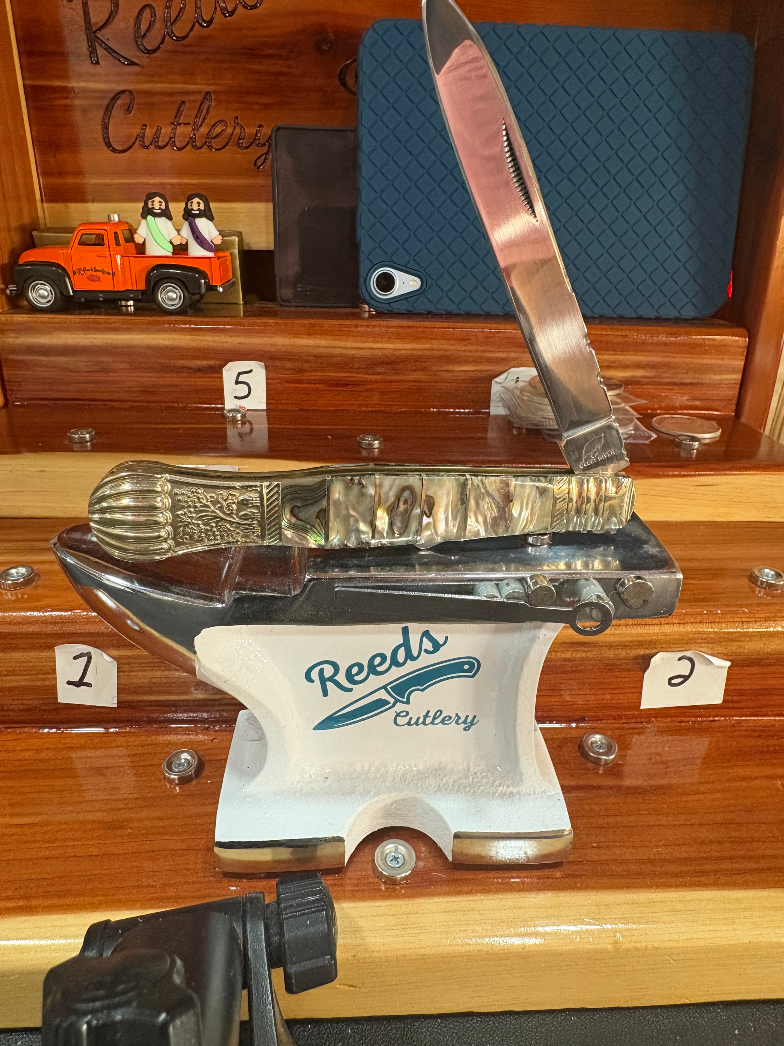 Ocee River Abalkne Lockback 