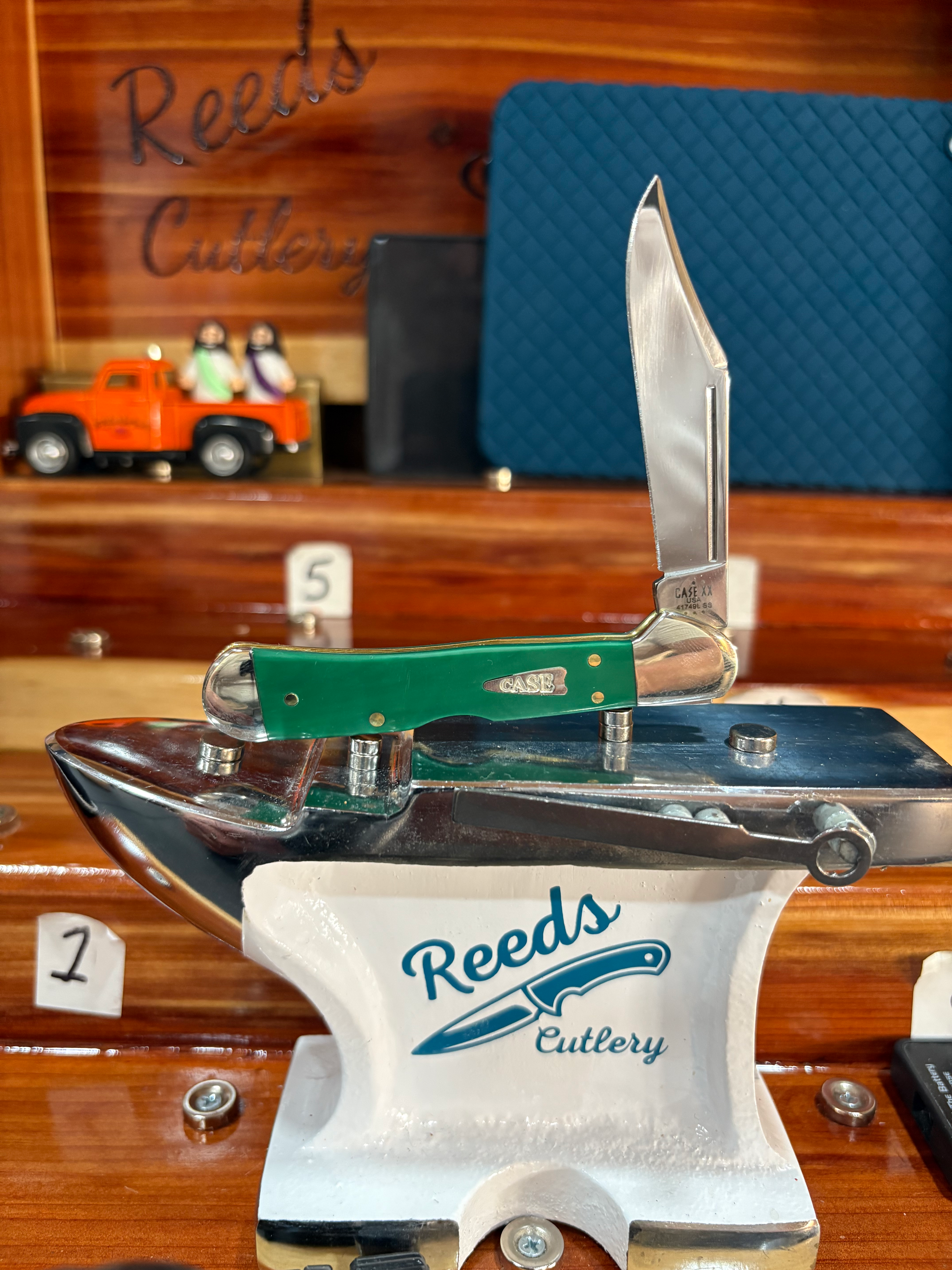 Spruce Green Synthetic Mini Copperlock