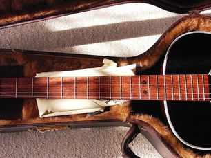 SUMIギター L-00新岡ギター教室モデル オプション例 その3 コンター加工