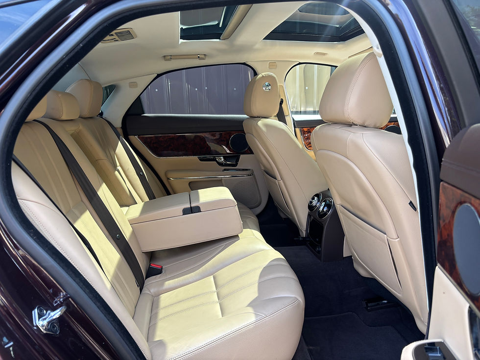 Thumbnail: 2011 Jaguar XJ 5.0 V8 Luxury