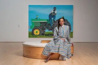Amy Sherald ја повлекува својата изложба од Националната галерија на портрети на Смитсонијан поради страв од цензура