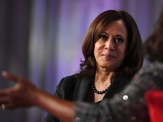 Не ни е потребен мизогиноар за да ја критикуваме Камала Харис