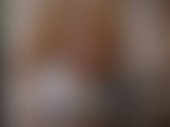 Fashion Neurosis with Courtney Love: Style as Confession