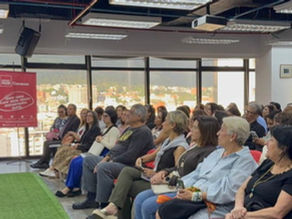 Bancamiga capacita a emprendedores para integrar la IA en sus modelos de negocios