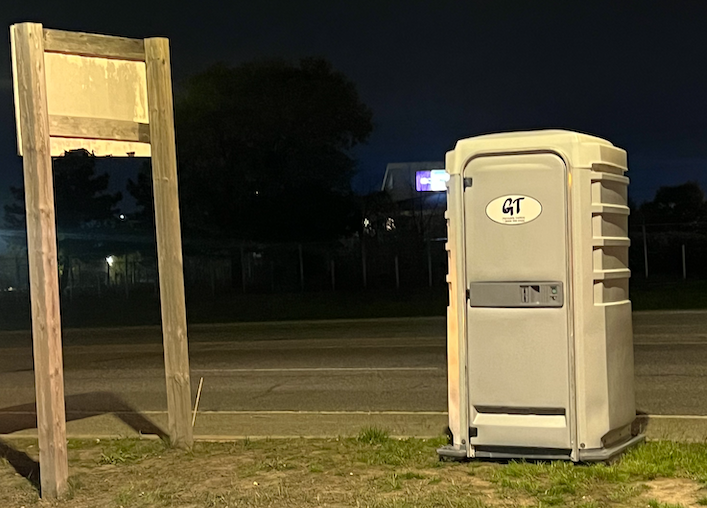 GT Portable Toilets Rental Standard Unit.png